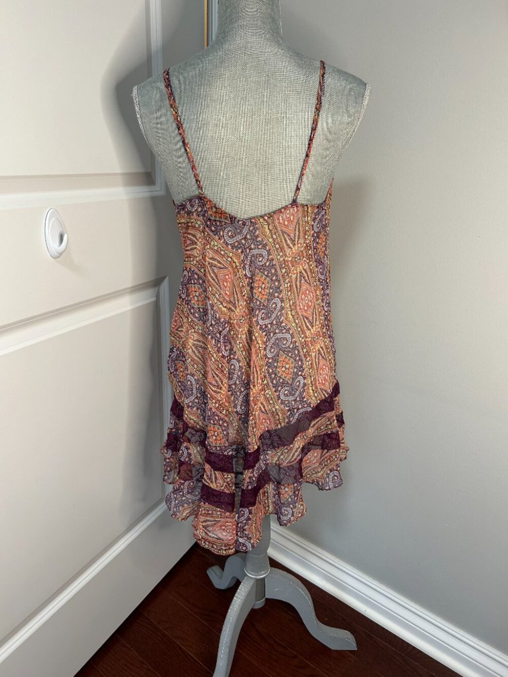 Victoria's Secret Sheer Burgundy Paisley Pullover Slip Nightgown in size M. - Picture 2 of 2